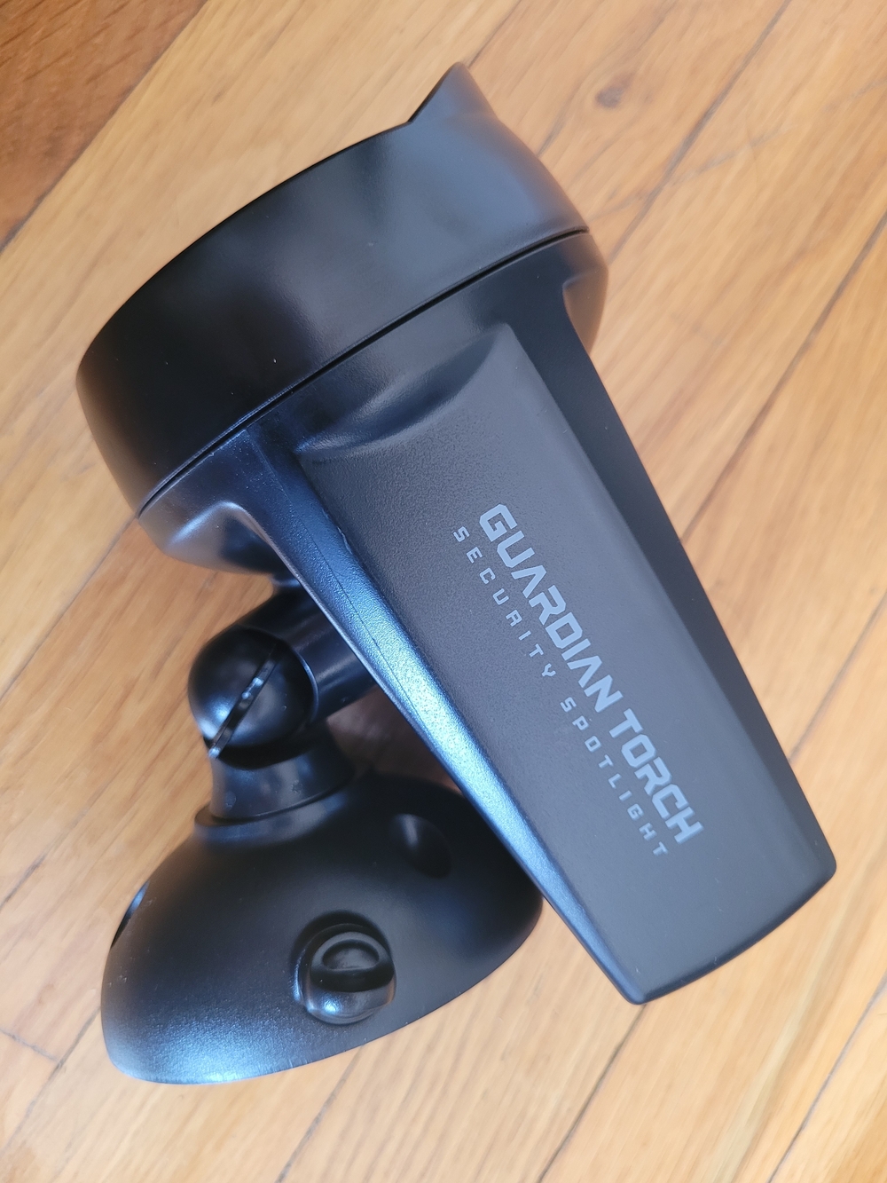 Guardian Torch Security Spotlight - Black Solapoweres